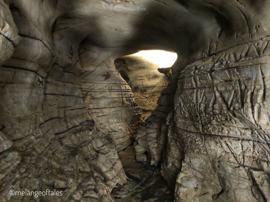 Belum Caves carvings