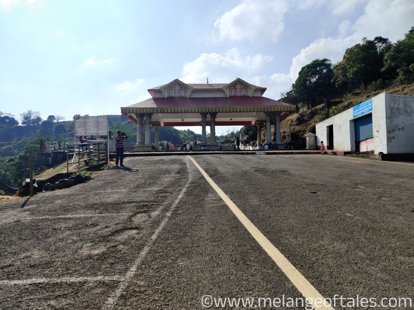 TalakaveriEntrance